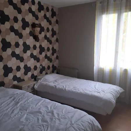 Barbotan Moderne: Contemporary Retreat For Thermal Cures & Getaways Apartment
